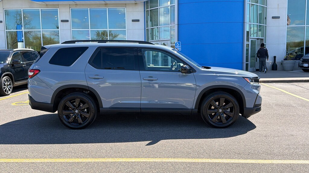 Certified 2025 Honda Pilot Black Edition Black Edition AWD
