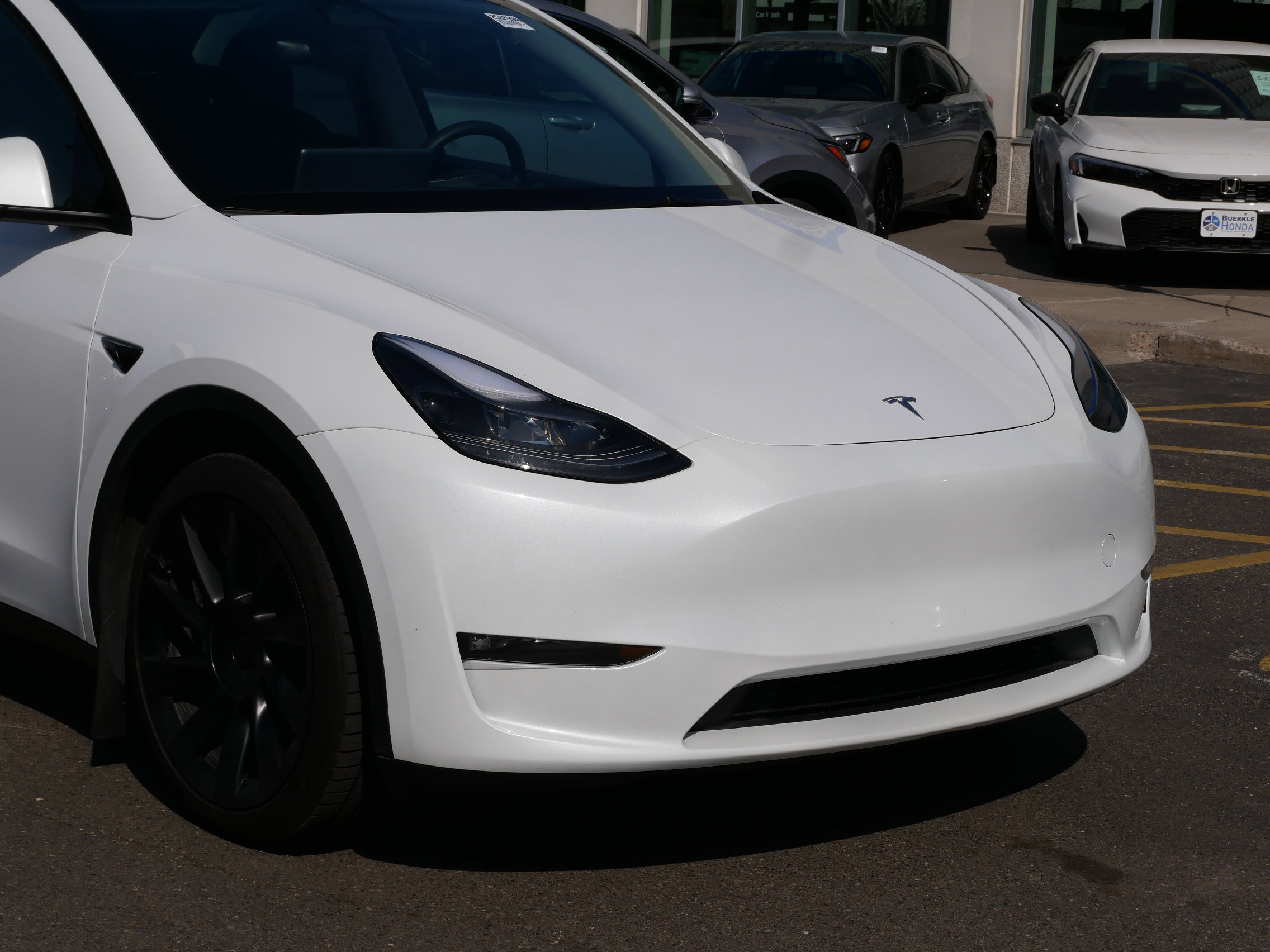 Used 2023 Tesla Model Y Long Range with VIN 7SAYGAEE9PF708819 for sale in Saint Paul, MN