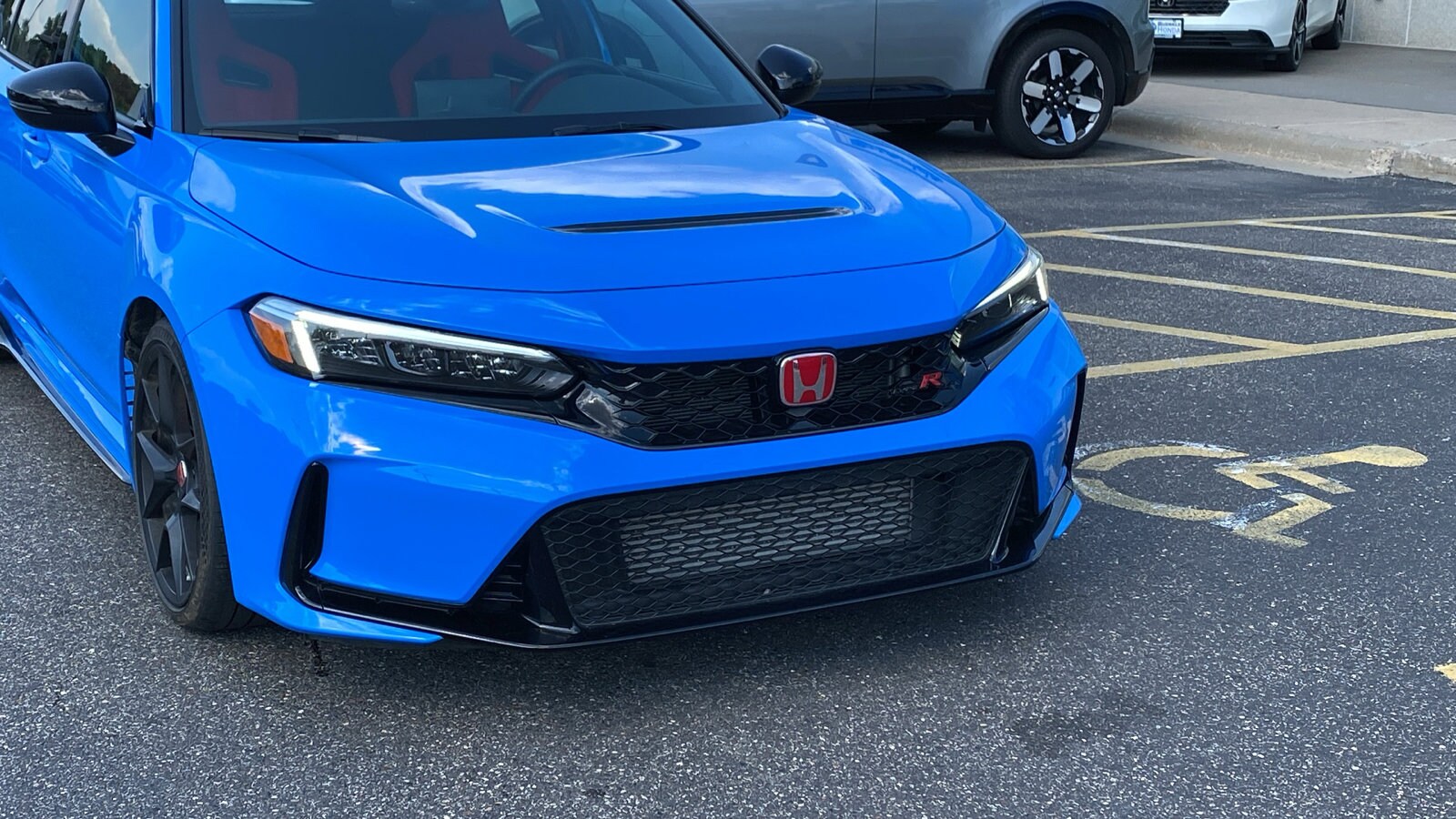 2025 Honda Civic Type R photo 2