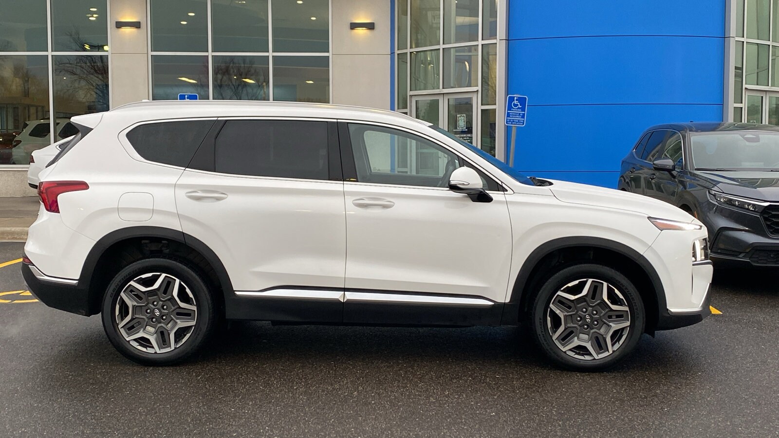 2023 Hyundai Santa Fe SEL Convenience photo 4