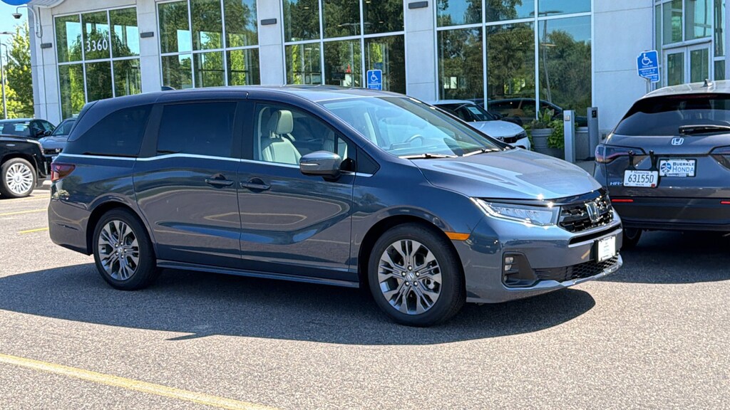 Certified 2026 Honda Odyssey Touring Touring Auto