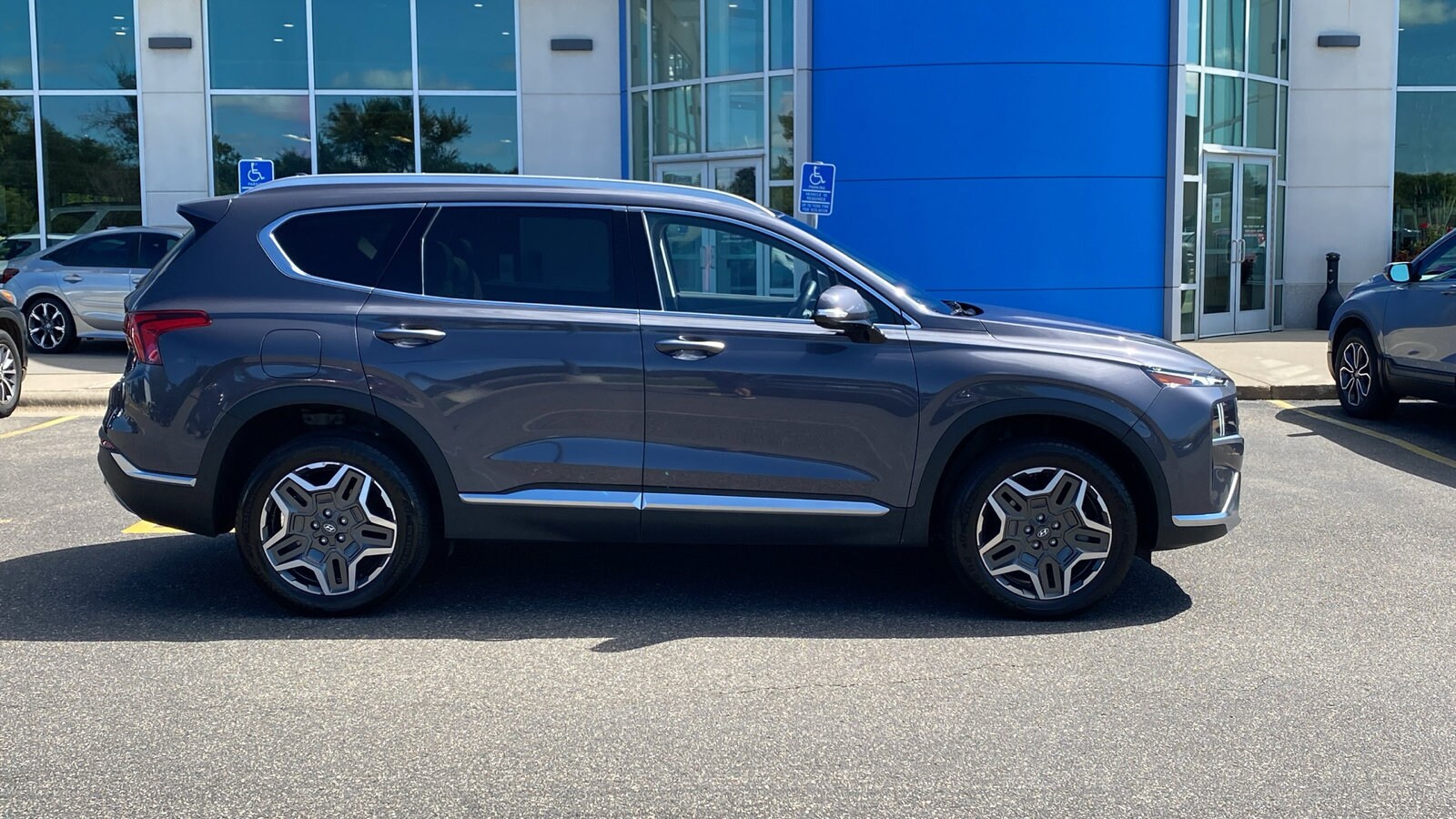 2023 Hyundai Santa Fe Limited photo 4