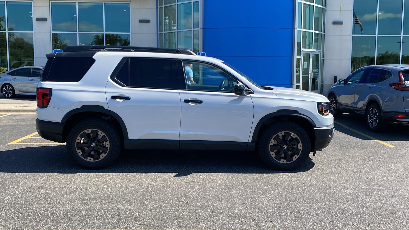 2026 Honda Passport TrailSport Elite photo 2