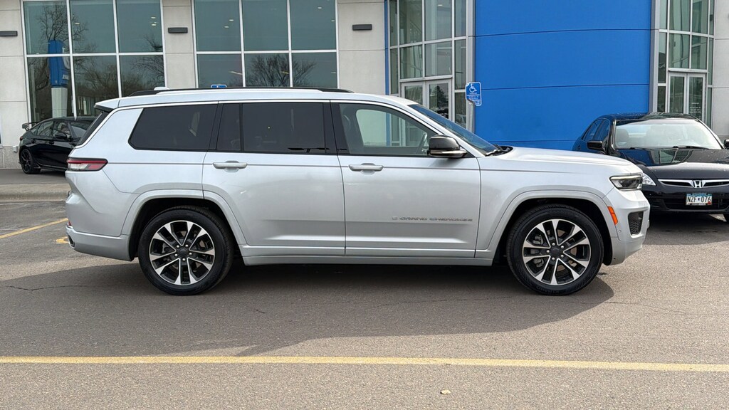 Used 2022 Jeep Grand Cherokee L Overland Overland 4x4