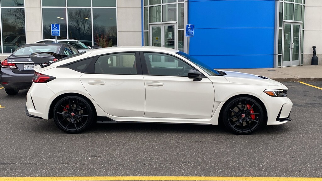 Certified 2024 Honda Civic Type R TYPER Manual
