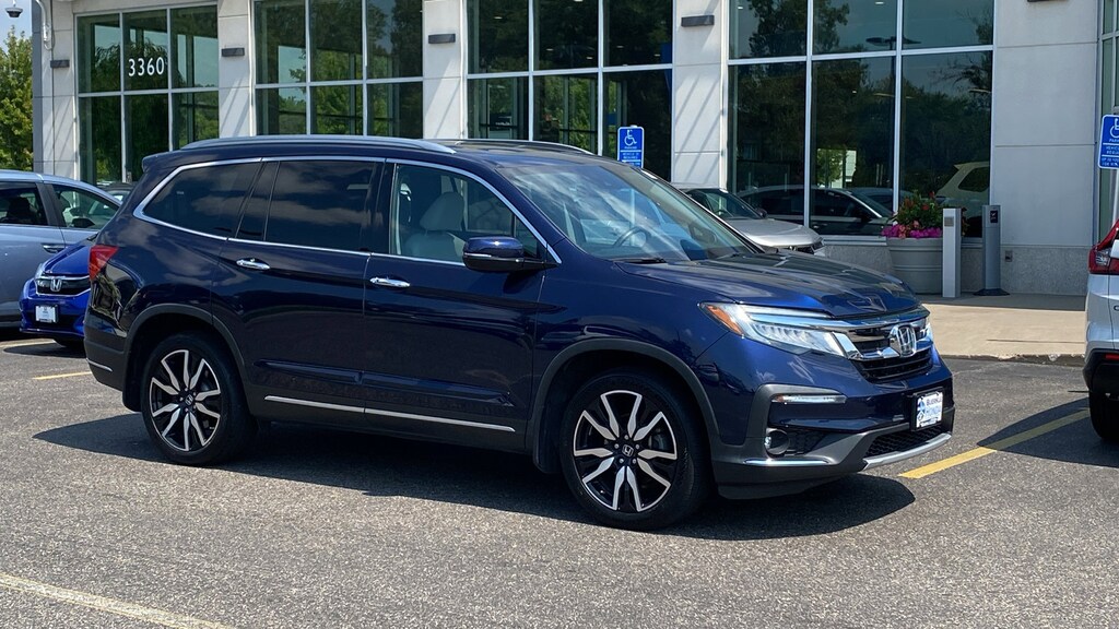 Certified 2019 Honda Pilot Touring 8-Passenger Touring 8-Passenger AWD