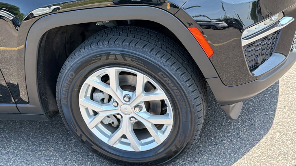 Used 2023 Jeep Grand Cherokee Limited Limited 4x4