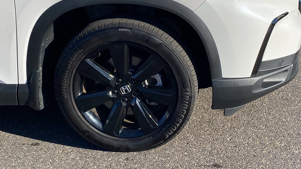 Certified 2025 Honda Pilot Black Edition Black Edition AWD