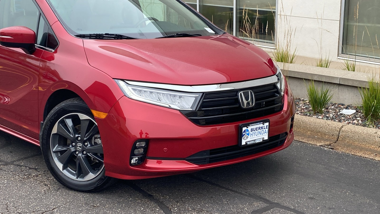 Used 2023 Honda Odyssey Elite with VIN 5FNRL6H98PB010176 for sale in Saint Paul, Minnesota