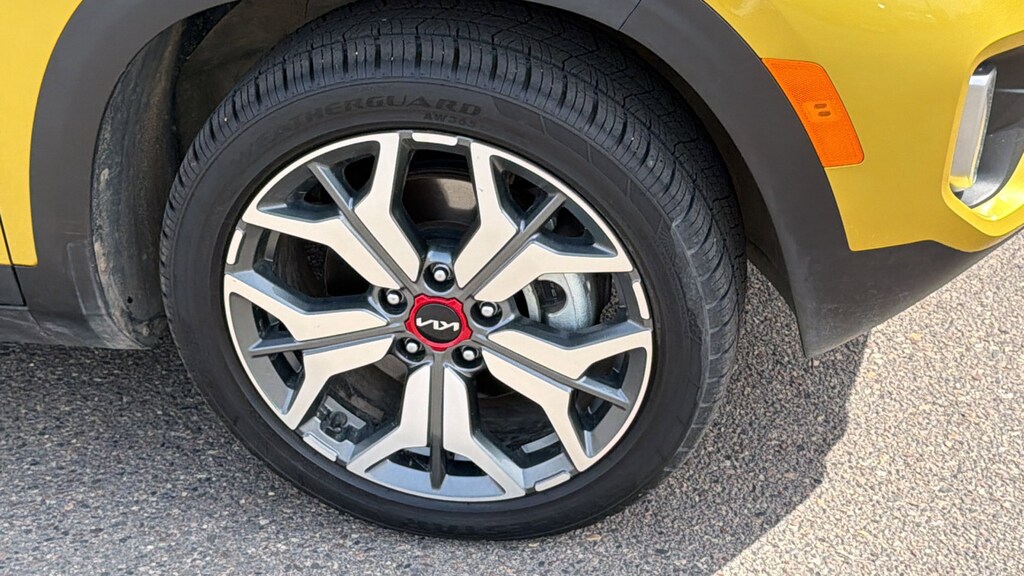 Used 2023 Kia Seltos SX SUV