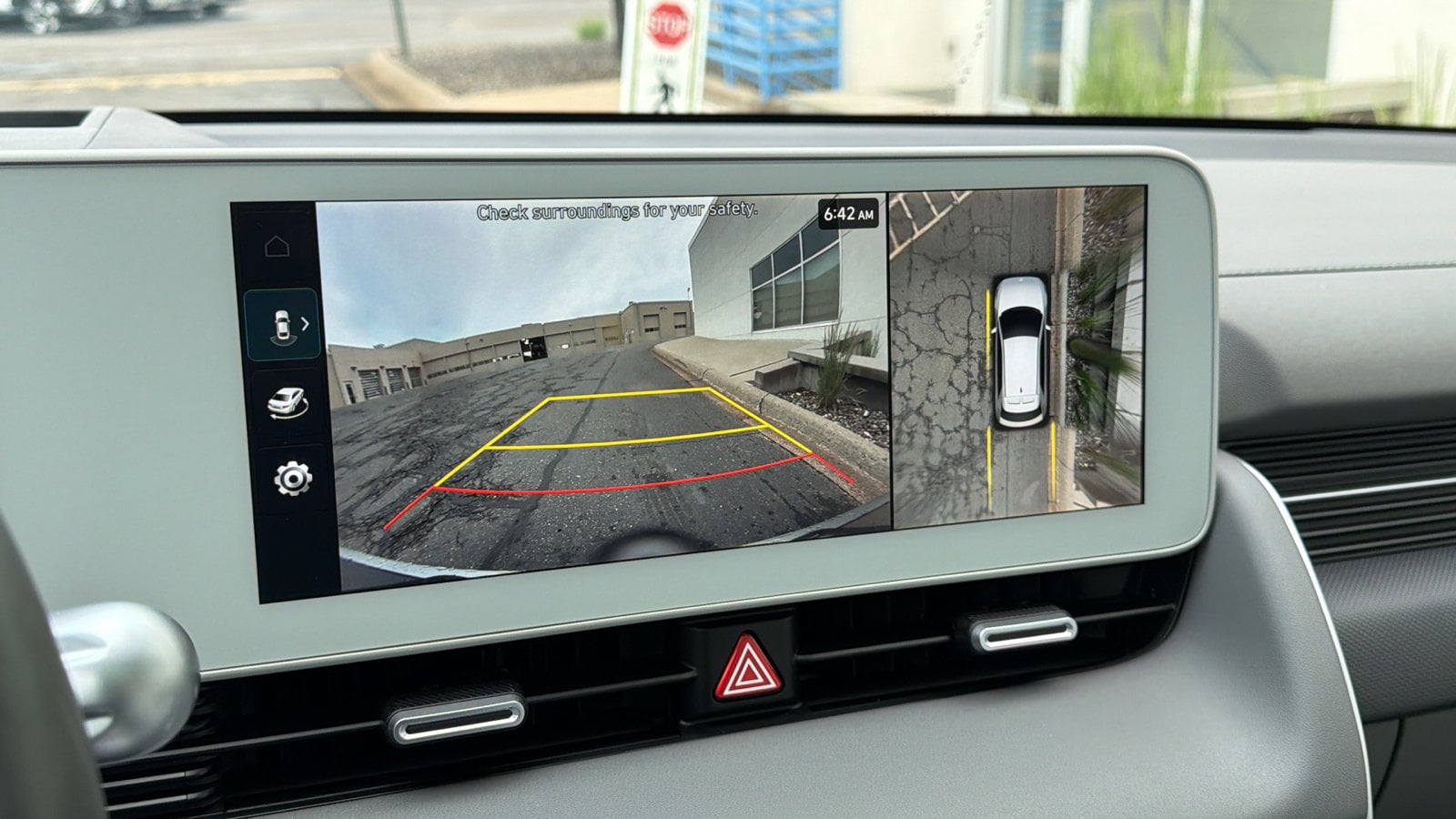 2024 Hyundai IONIQ 5 Limited - Photo 29