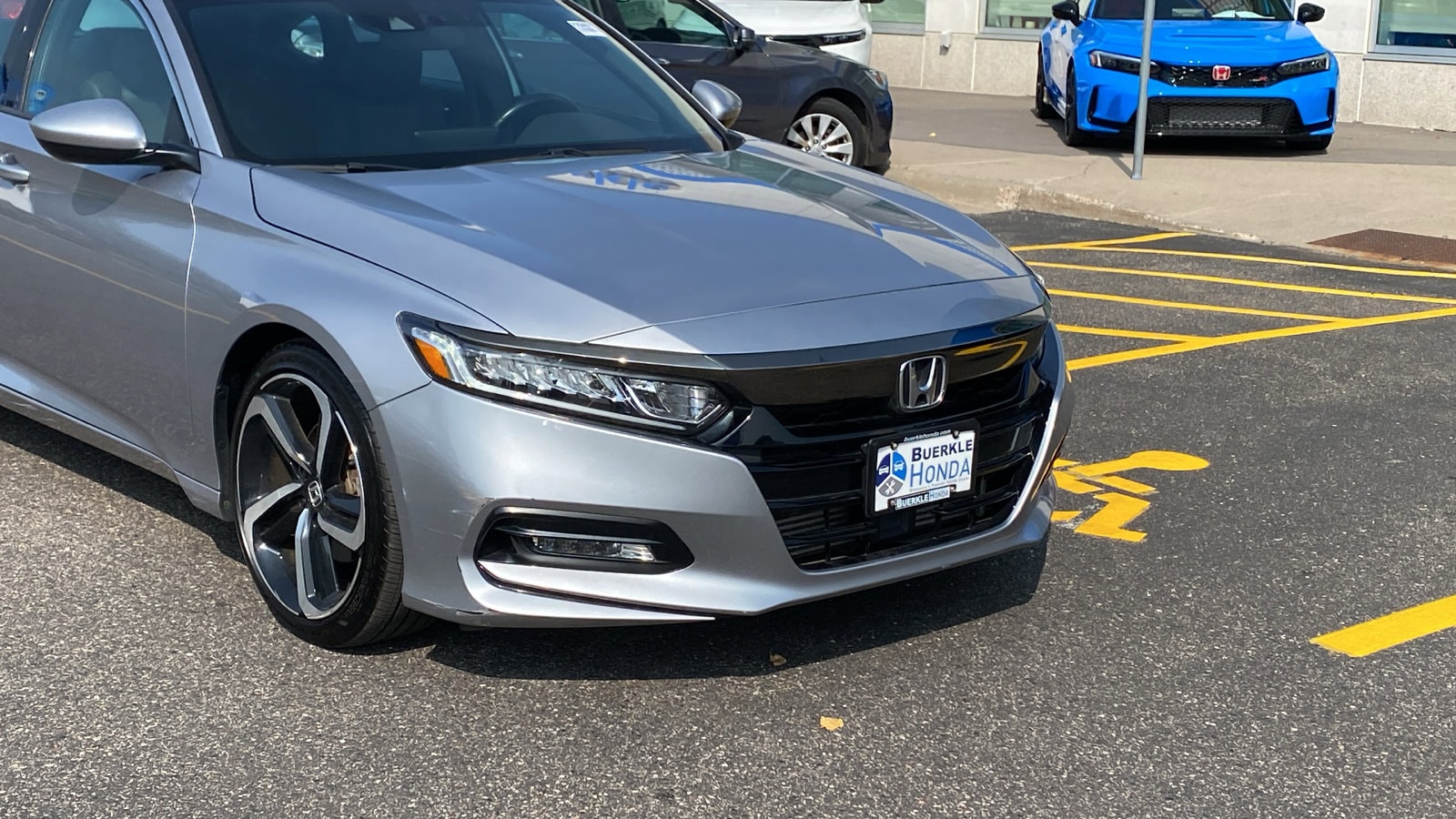 Used 2020 Honda Accord Sport with VIN 1HGCV1F31LA125529 for sale in Saint Paul, Minnesota