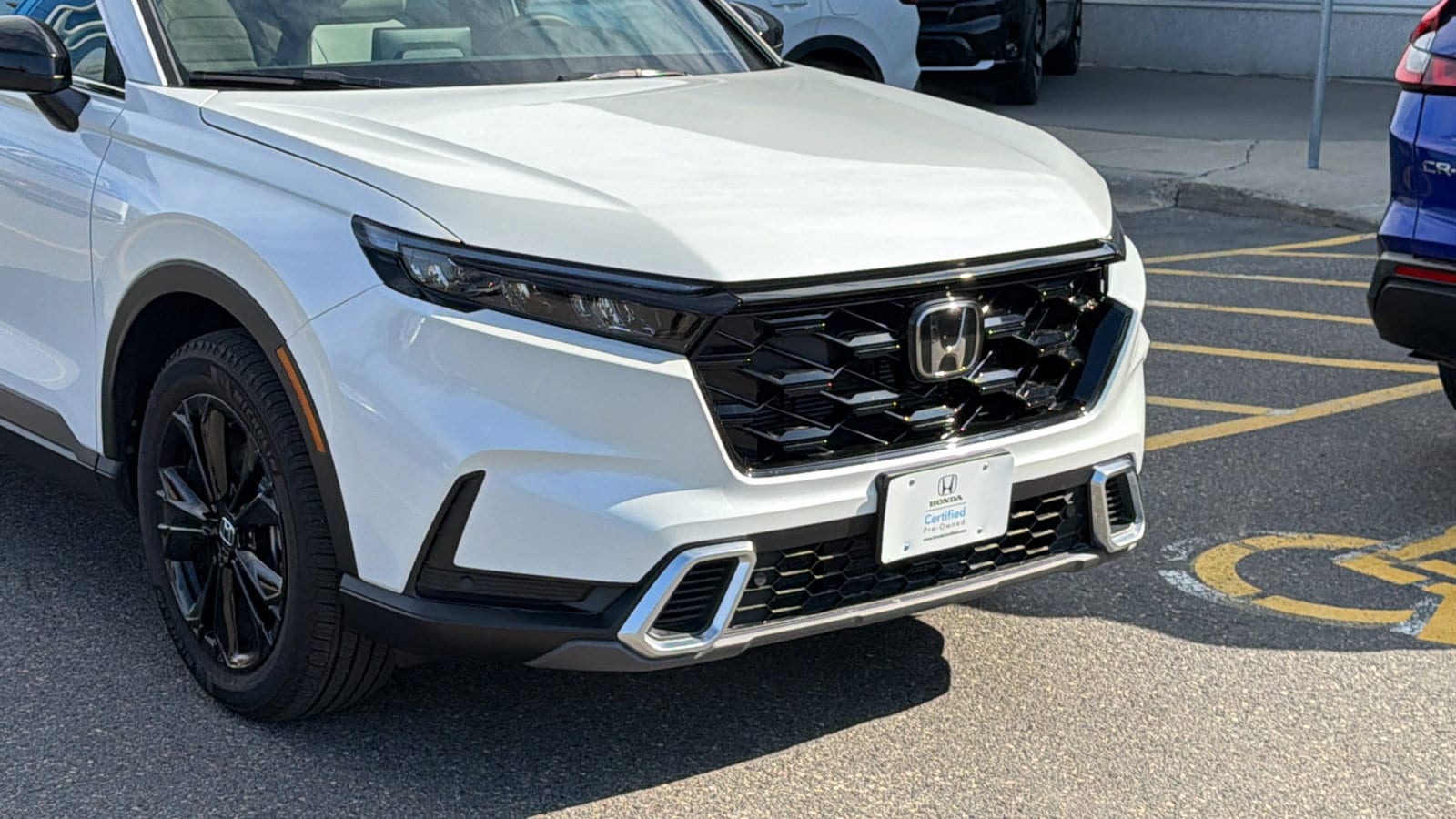 Certified 2025 Honda CR-V Sport Touring with VIN 7FARS6H99SE037080 for sale in Saint Paul, Minnesota