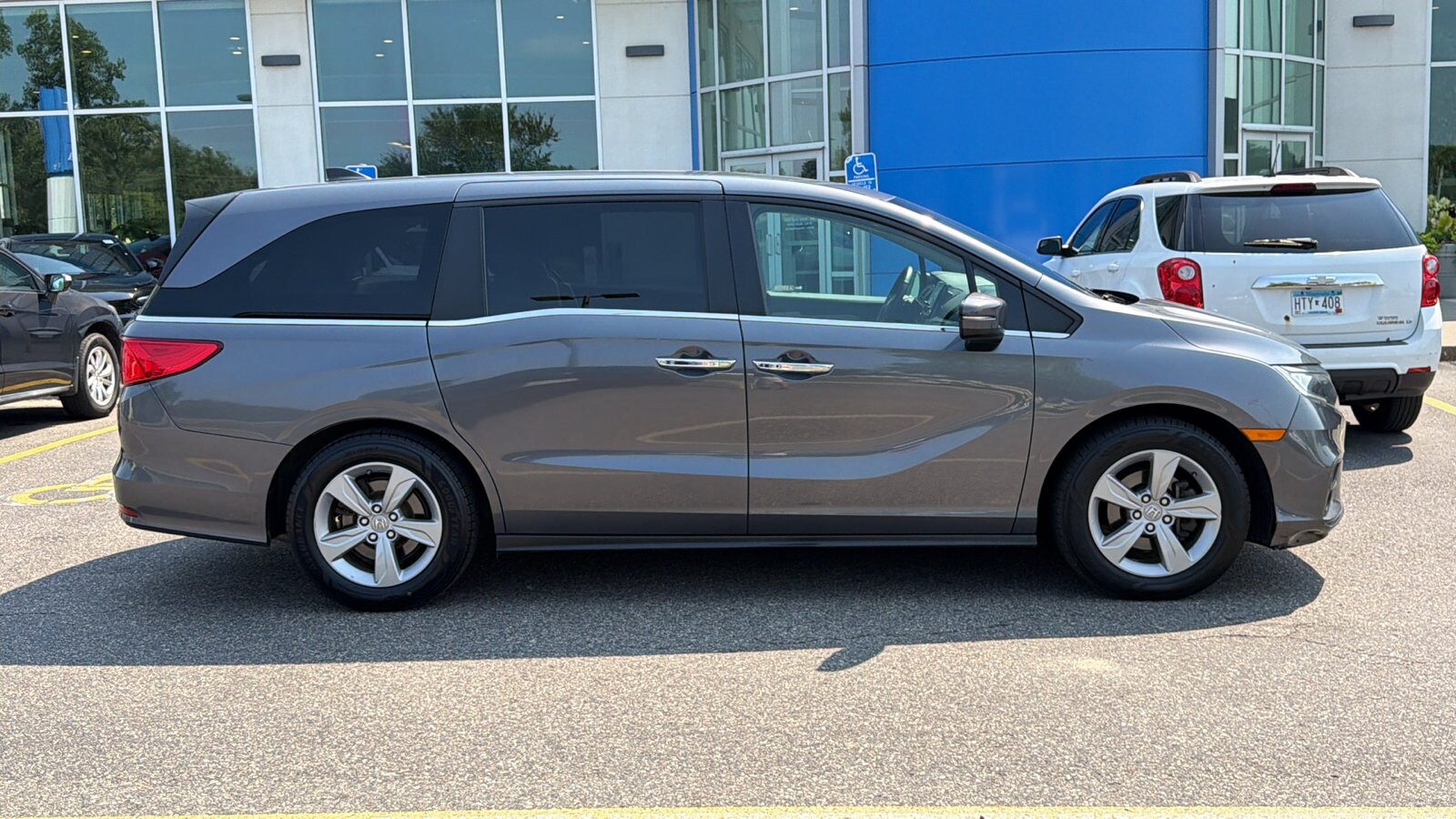 2019 Honda Odyssey EX-L - Photo 5