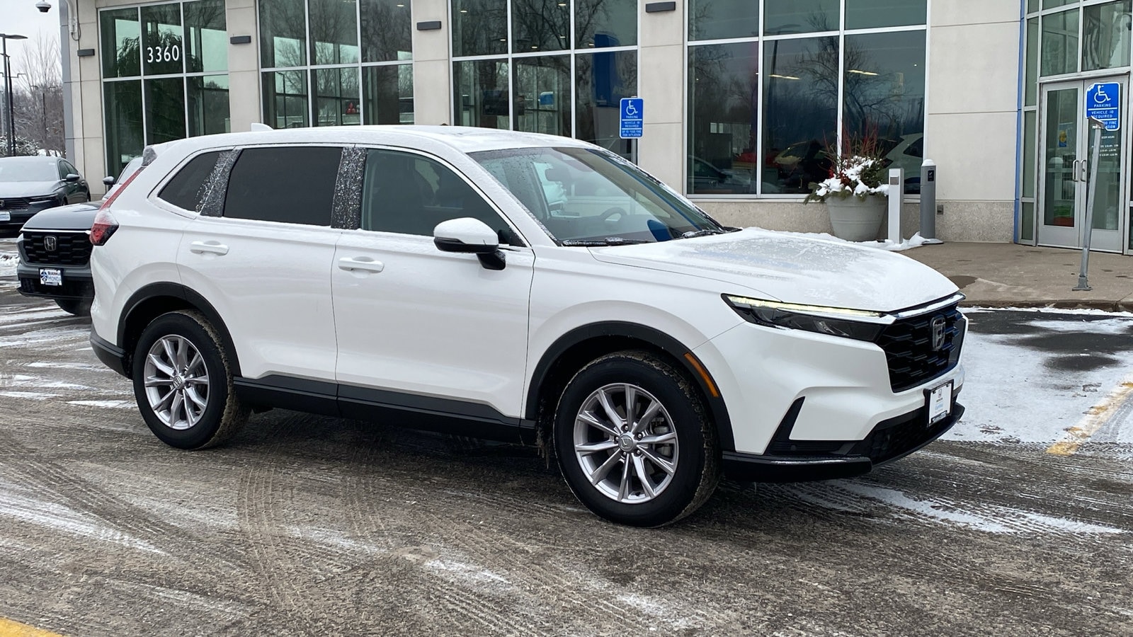 2024 Honda CR-V EX-L's photo