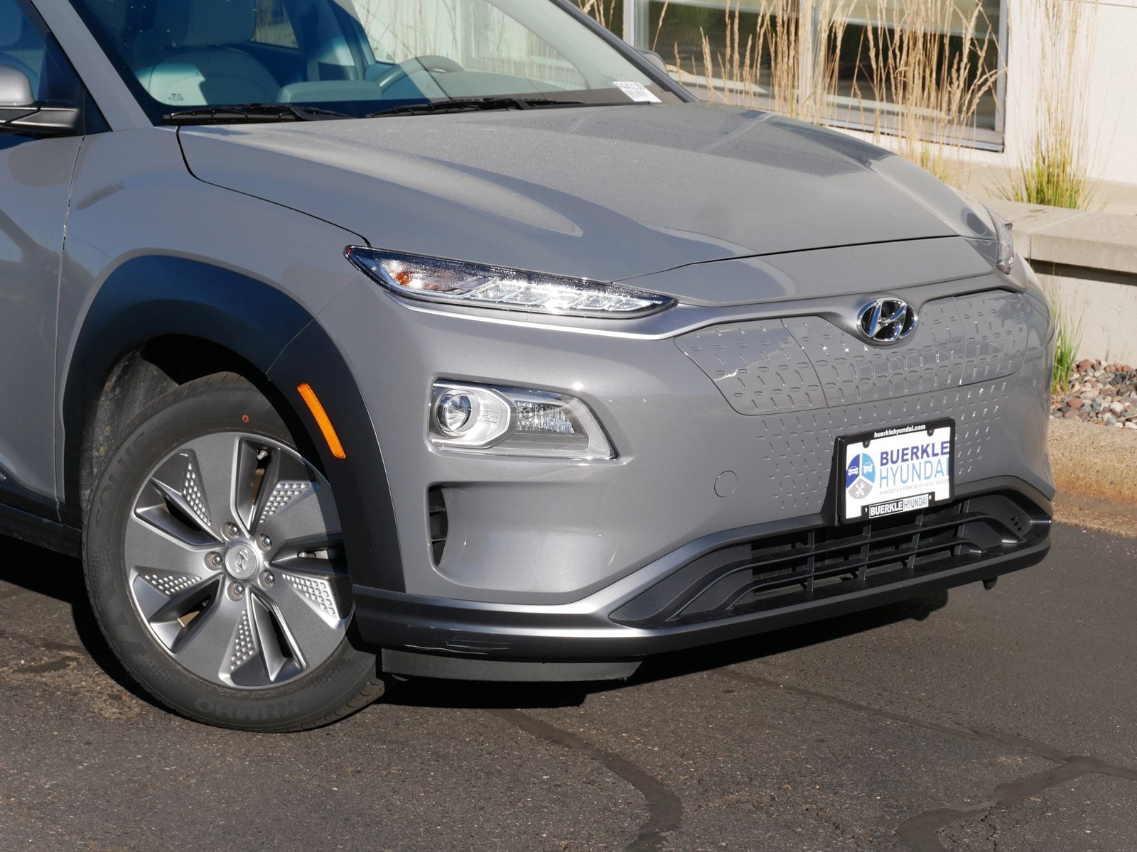 Certified 2021 Hyundai Kona EV Limited with VIN KM8K33AGXMU097800 for sale in Saint Paul, MN