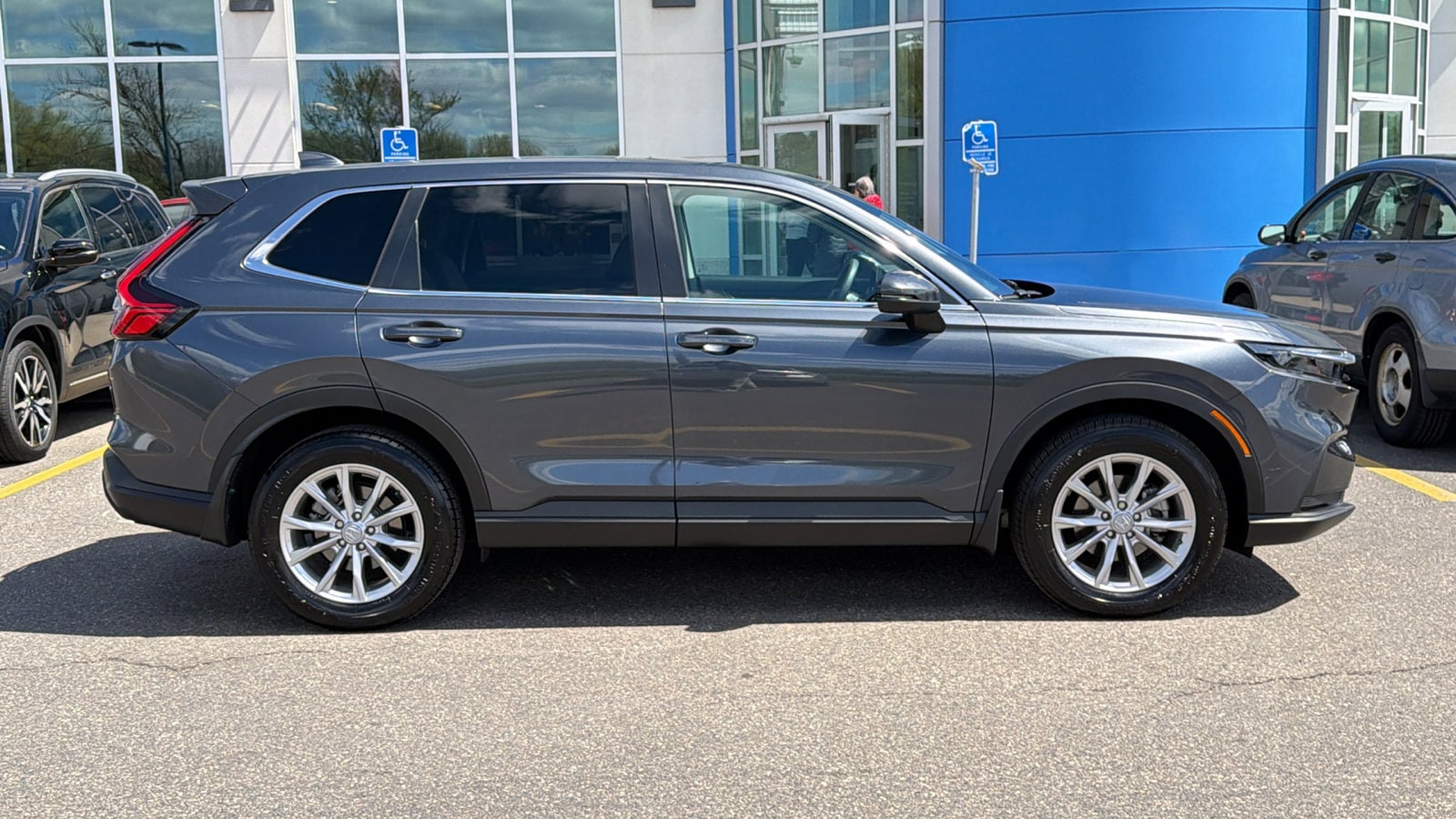 2024 Honda CR-V EX - Photo 5