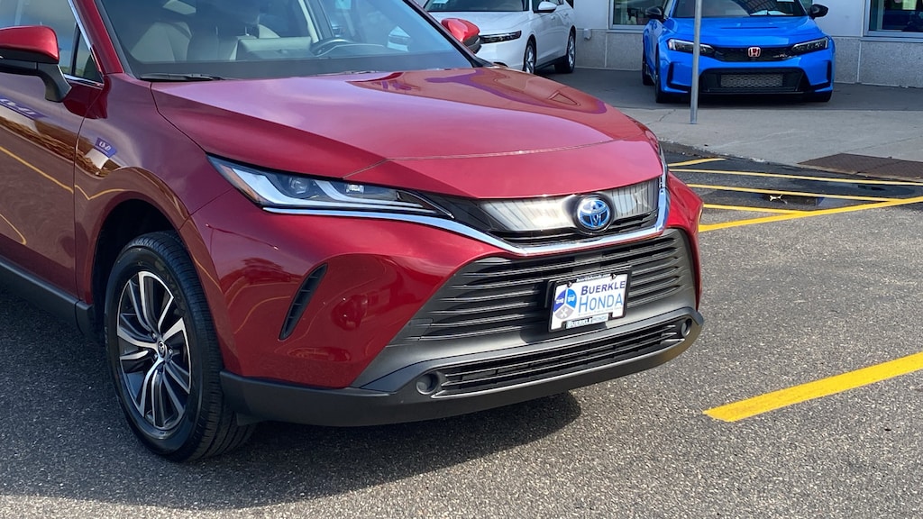 Used 2023 Toyota Venza LE SUV