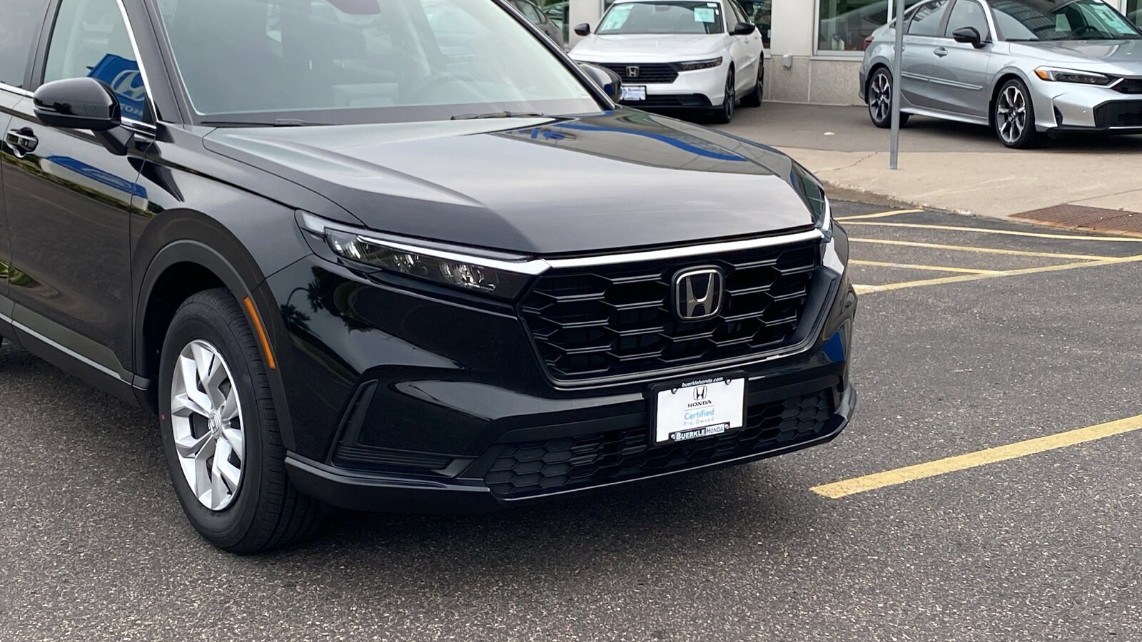 2025 Honda CR-V LX photo 2