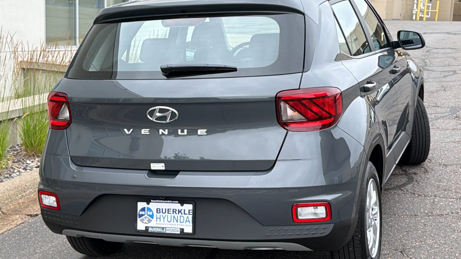 2025 Hyundai Venue SE - Photo 7