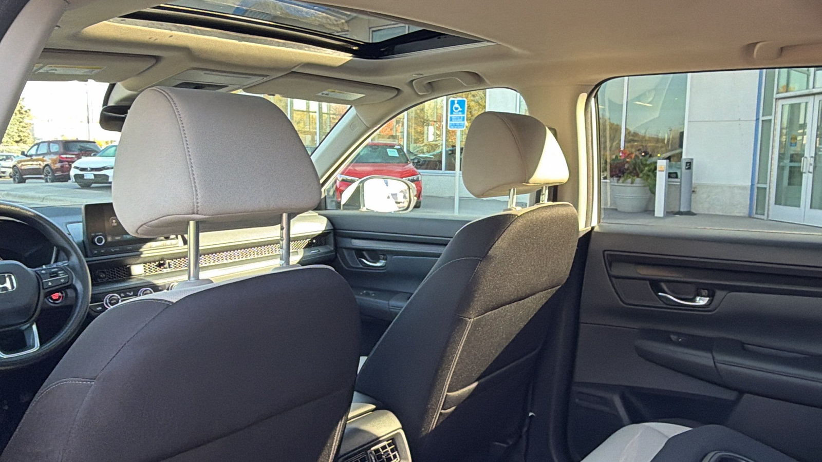 2024 Honda CR-V EX - Photo 14