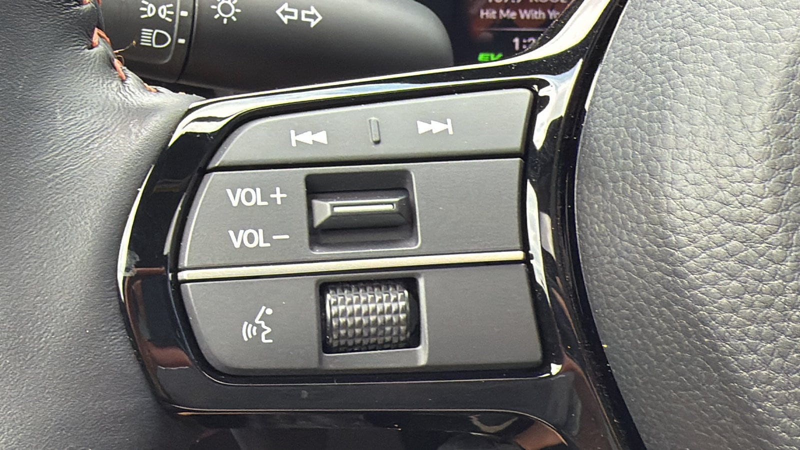 2026 Honda CR-V Sport Touring - Photo 24