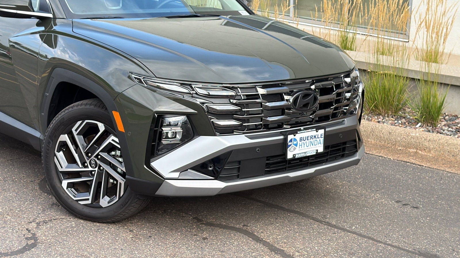 Certified 2026 Hyundai Tucson Limited with VIN 5NMJECDE8TH686371 for sale in Saint Paul, Minnesota