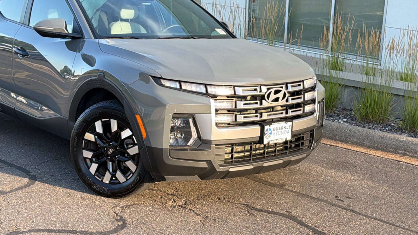 Certified 2025 Hyundai Santa Cruz SEL with VIN 5NTJB4DE5SH141844 for sale in Saint Paul, Minnesota