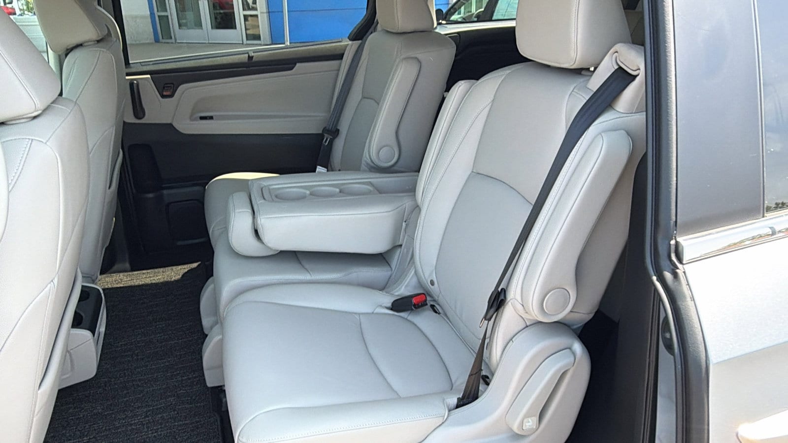 2026 Honda Odyssey EX-L - Photo 14