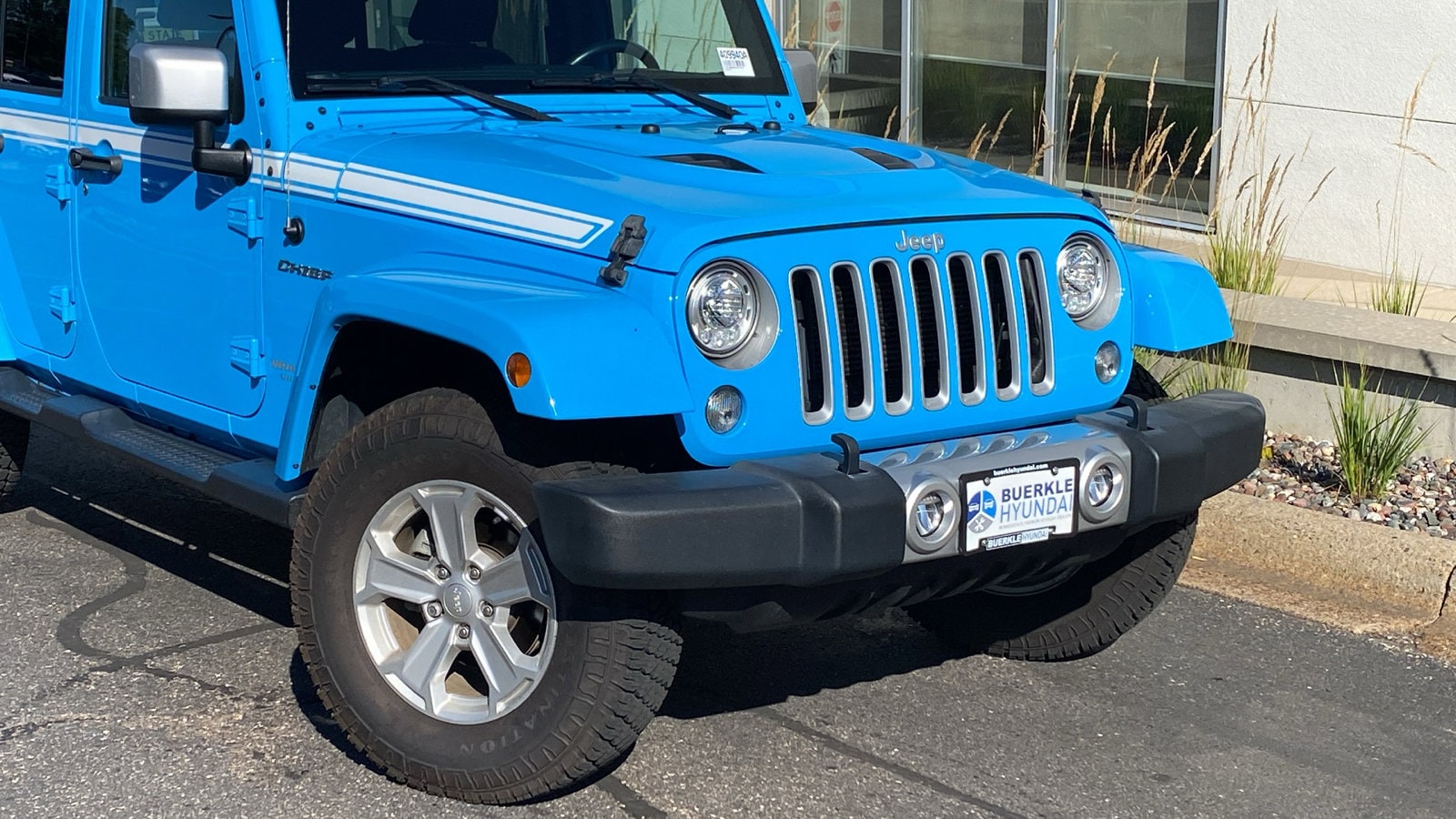 Certified 2017 Jeep Wrangler Unlimited Chief with VIN 1C4BJWEG8HL647772 for sale in Saint Paul, Minnesota