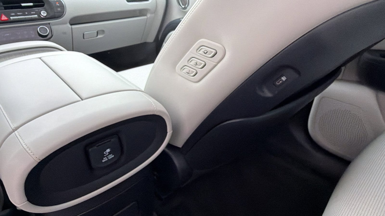 2026 Hyundai Palisade Calligraphy - Photo 17