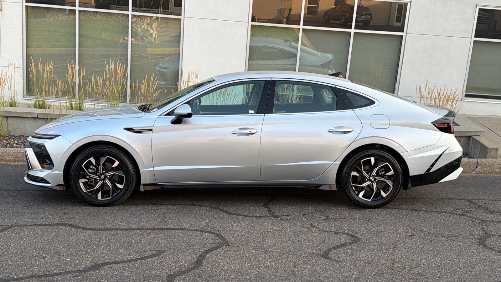 2024 Hyundai Sonata SEL - Photo 29