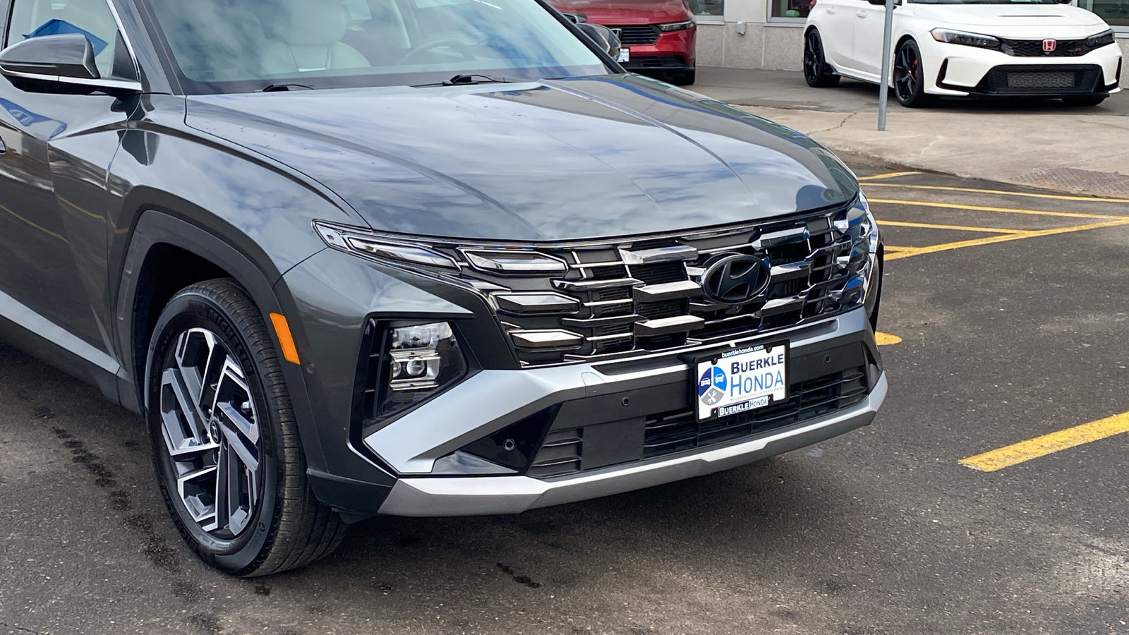 Used 2025 Hyundai Tucson Limited with VIN KM8JFDD2XSU266784 for sale in Saint Paul, Minnesota