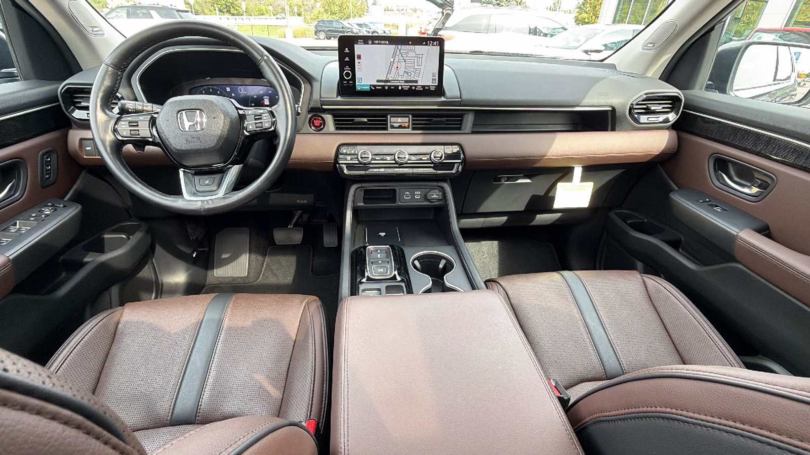 2025 Honda Pilot Elite - Photo 19