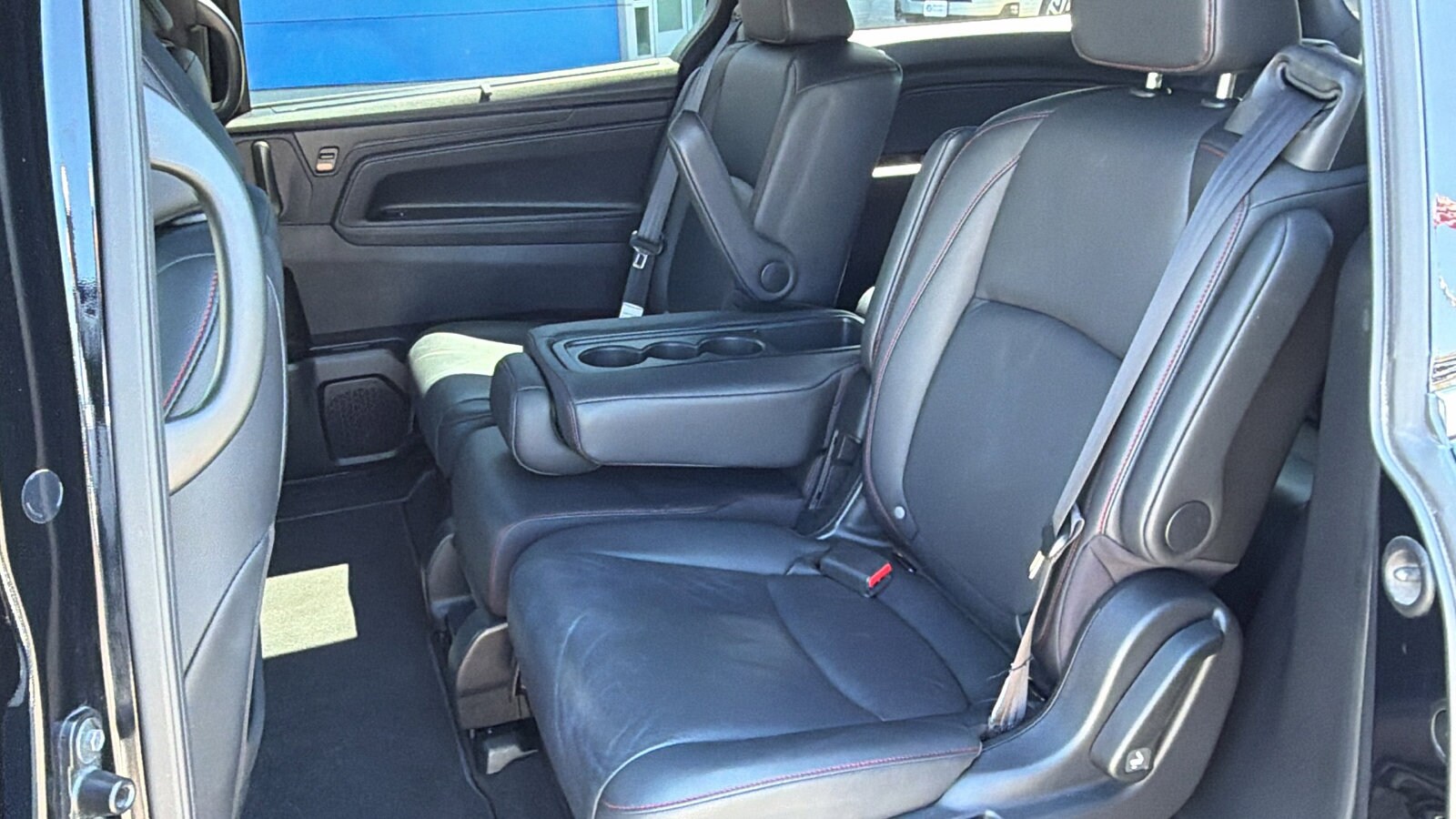 2025 Honda Odyssey Sport L - Photo 14