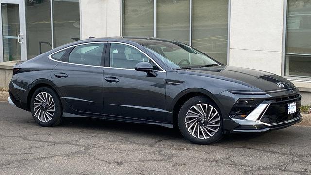 2026 Hyundai Sonata Hybrid