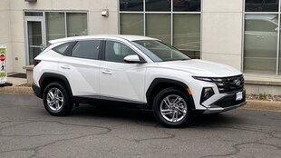 2025 Hyundai Tucson SE SUV