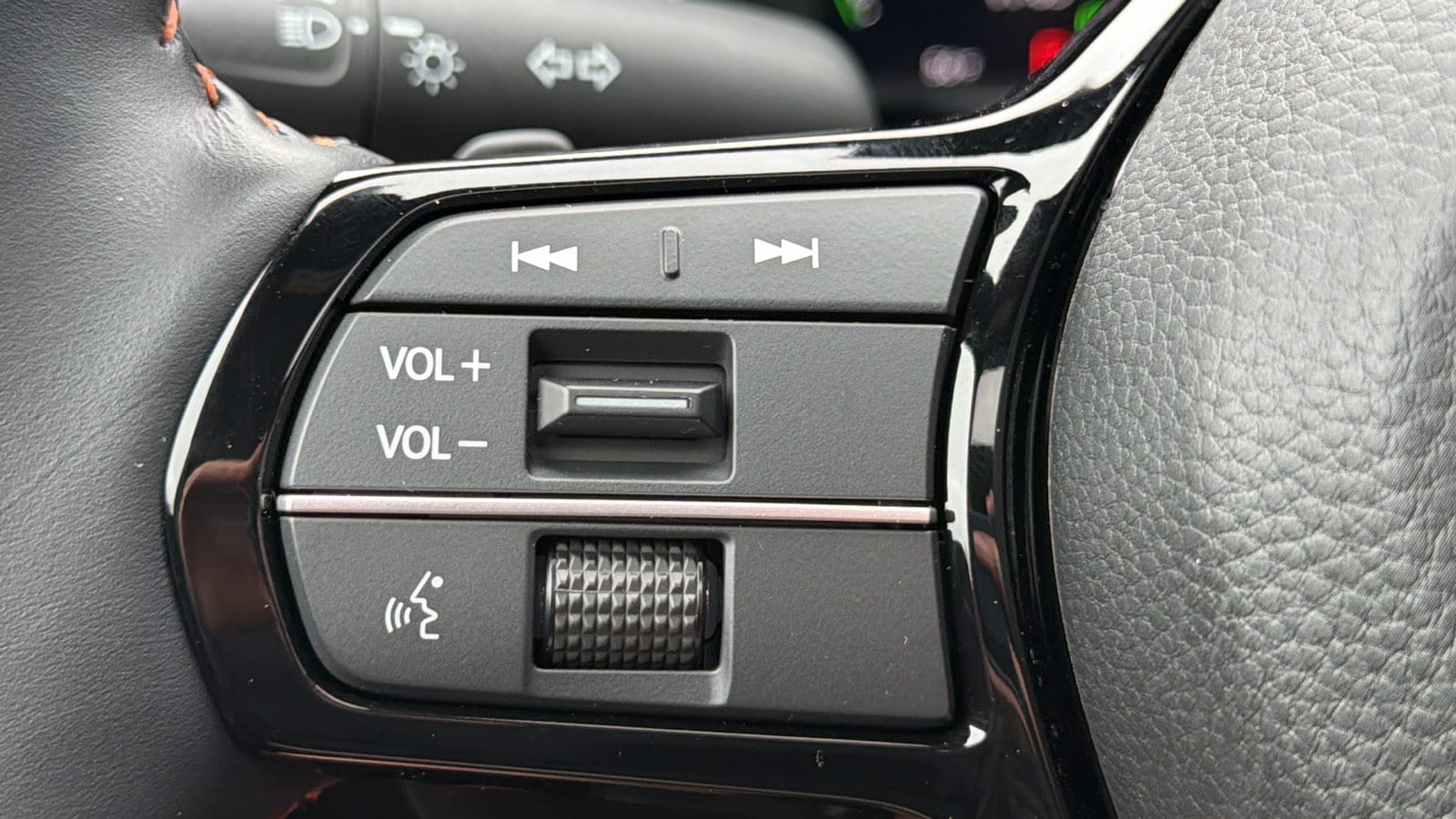 2026 Honda CR-V Sport Touring - Photo 24