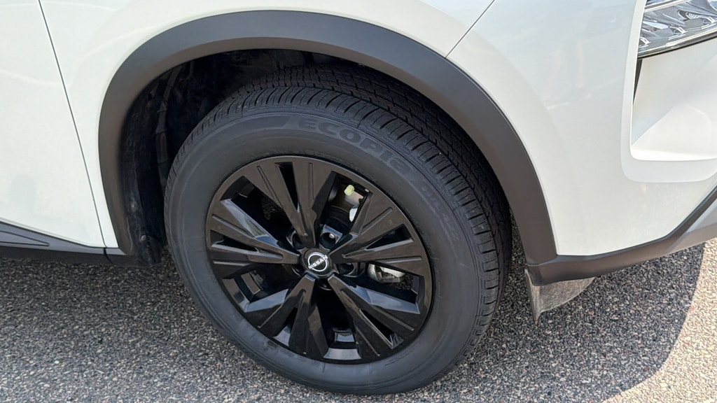 Used 2023 Nissan Rogue SV SUV