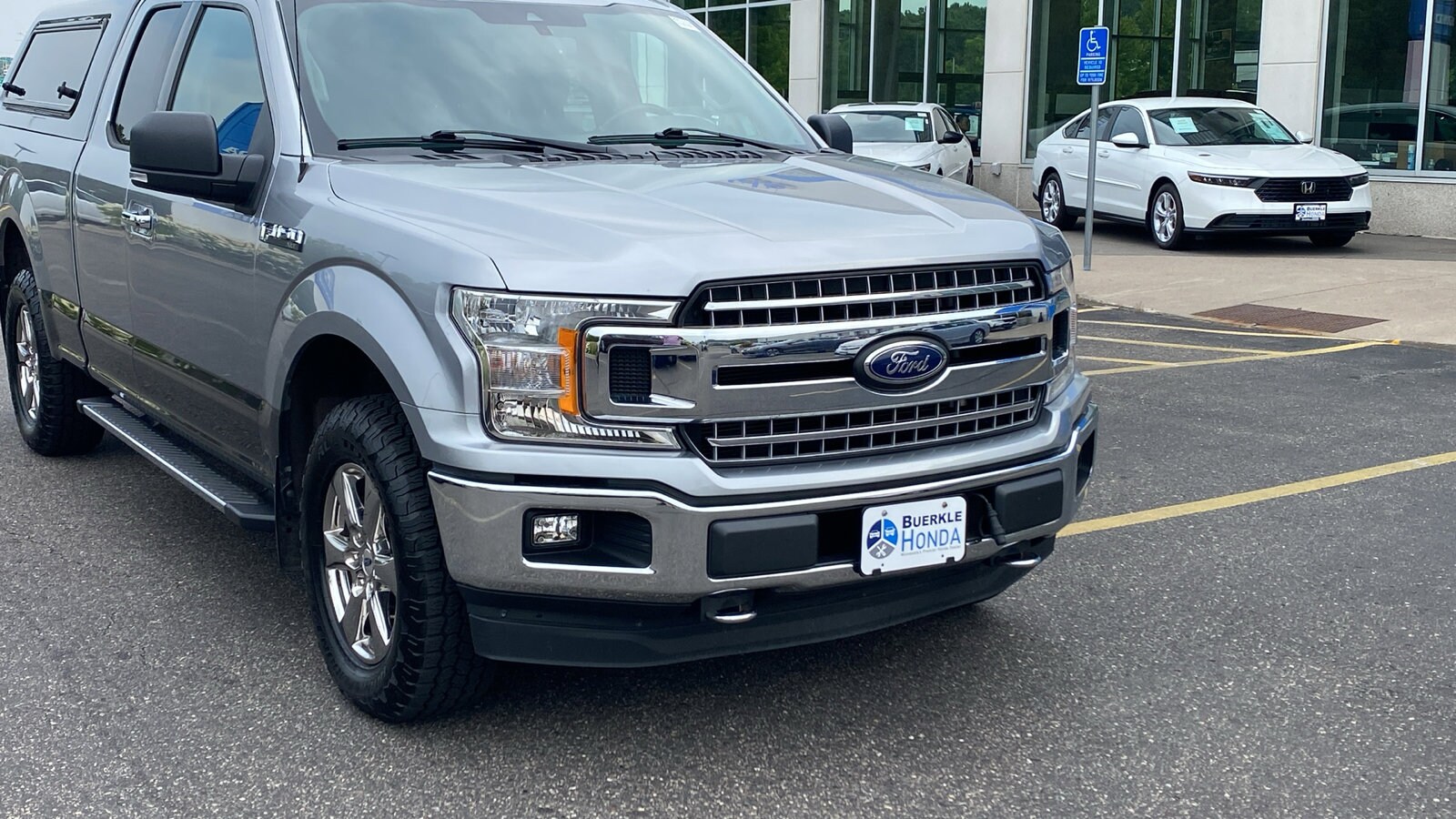 Used 2020 Ford F-150 XLT with VIN 1FTEX1EP2LFC33697 for sale in Saint Paul, Minnesota
