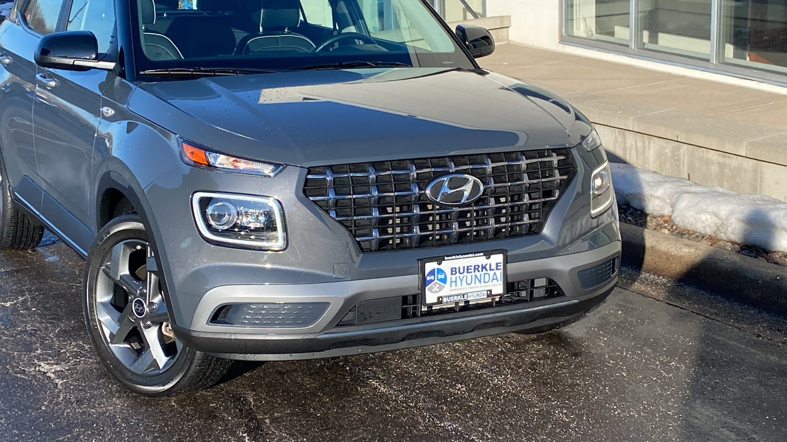 Certified 2024 Hyundai Venue Limited with VIN KMHRC8A33RU305080 for sale in Saint Paul, Minnesota