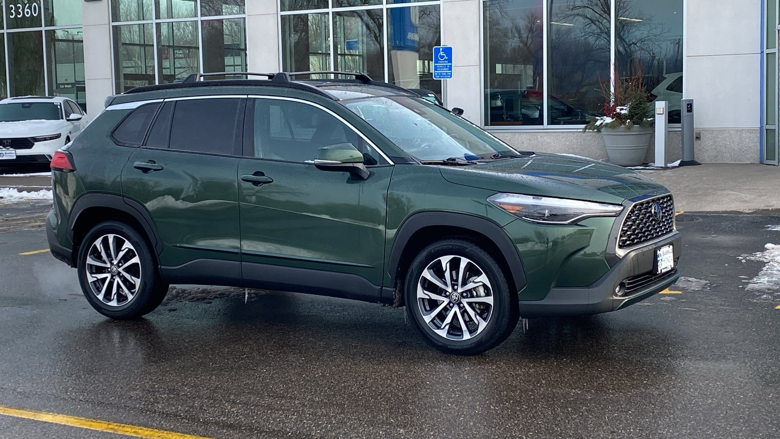 2022 Toyota Corolla Cross XLE