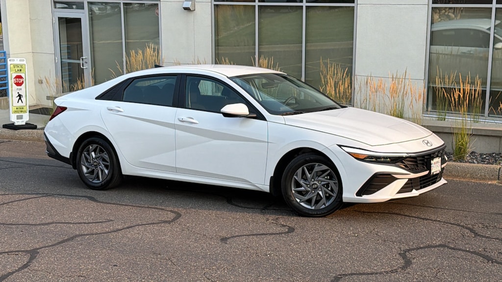 Certified 2024 Hyundai Elantra SEL Sedan