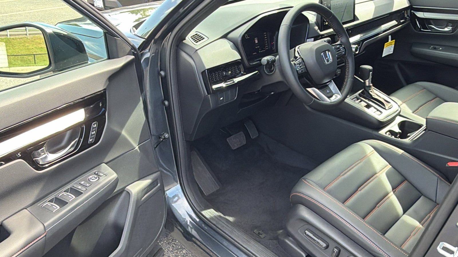2026 Honda CR-V Sport Touring - Photo 13