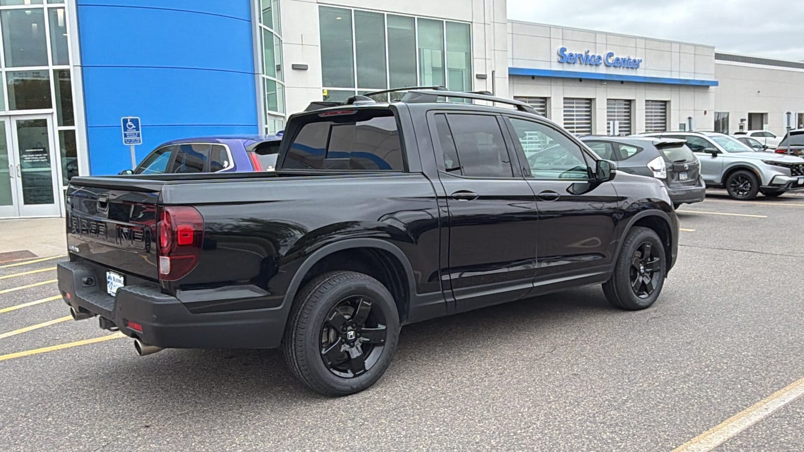 2025 Honda Ridgeline Black Edition - Photo 6