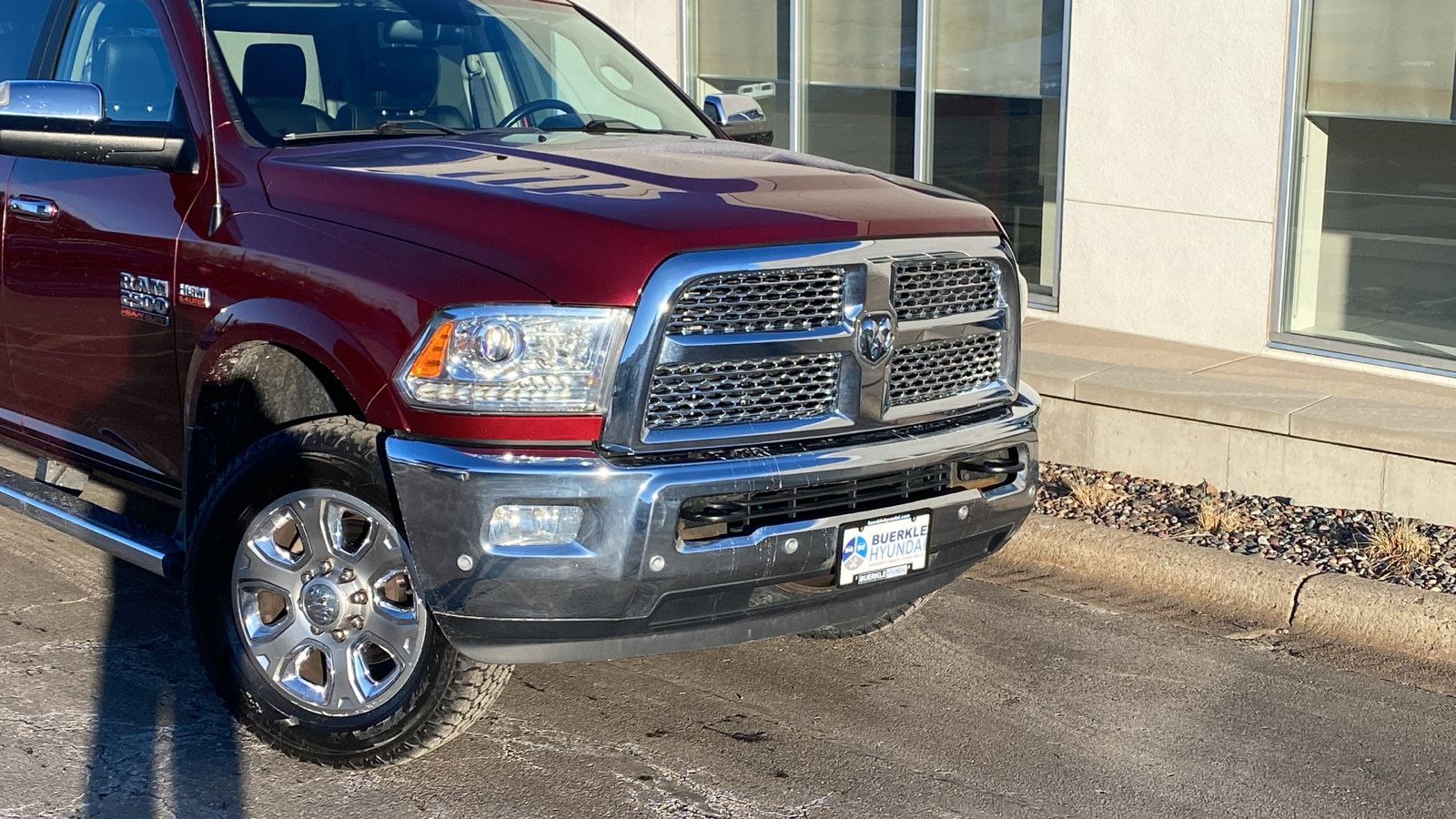 Used 2016 RAM Ram 2500 Pickup Laramie with VIN 3C6UR5FJXGG362595 for sale in Saint Paul, Minnesota