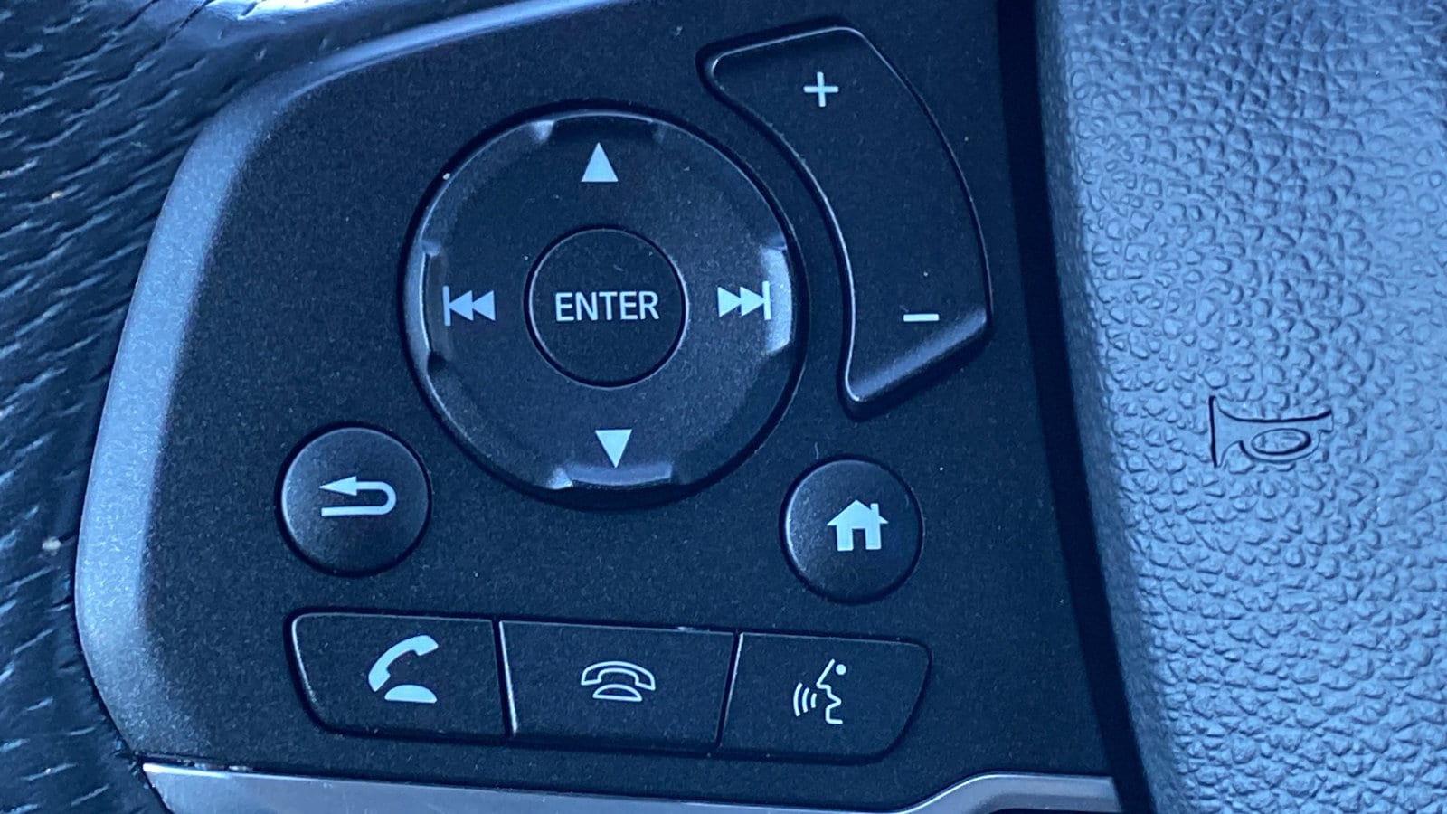 2023 Honda Passport EX-L - Photo 23