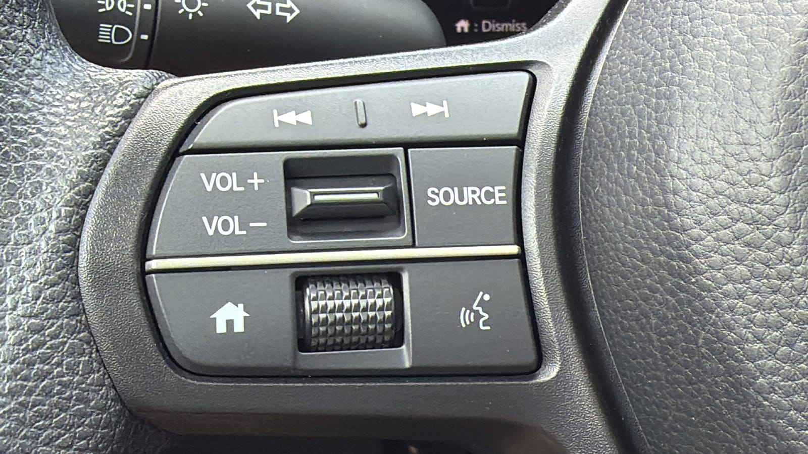 2025 Honda CR-V EX - Photo 24