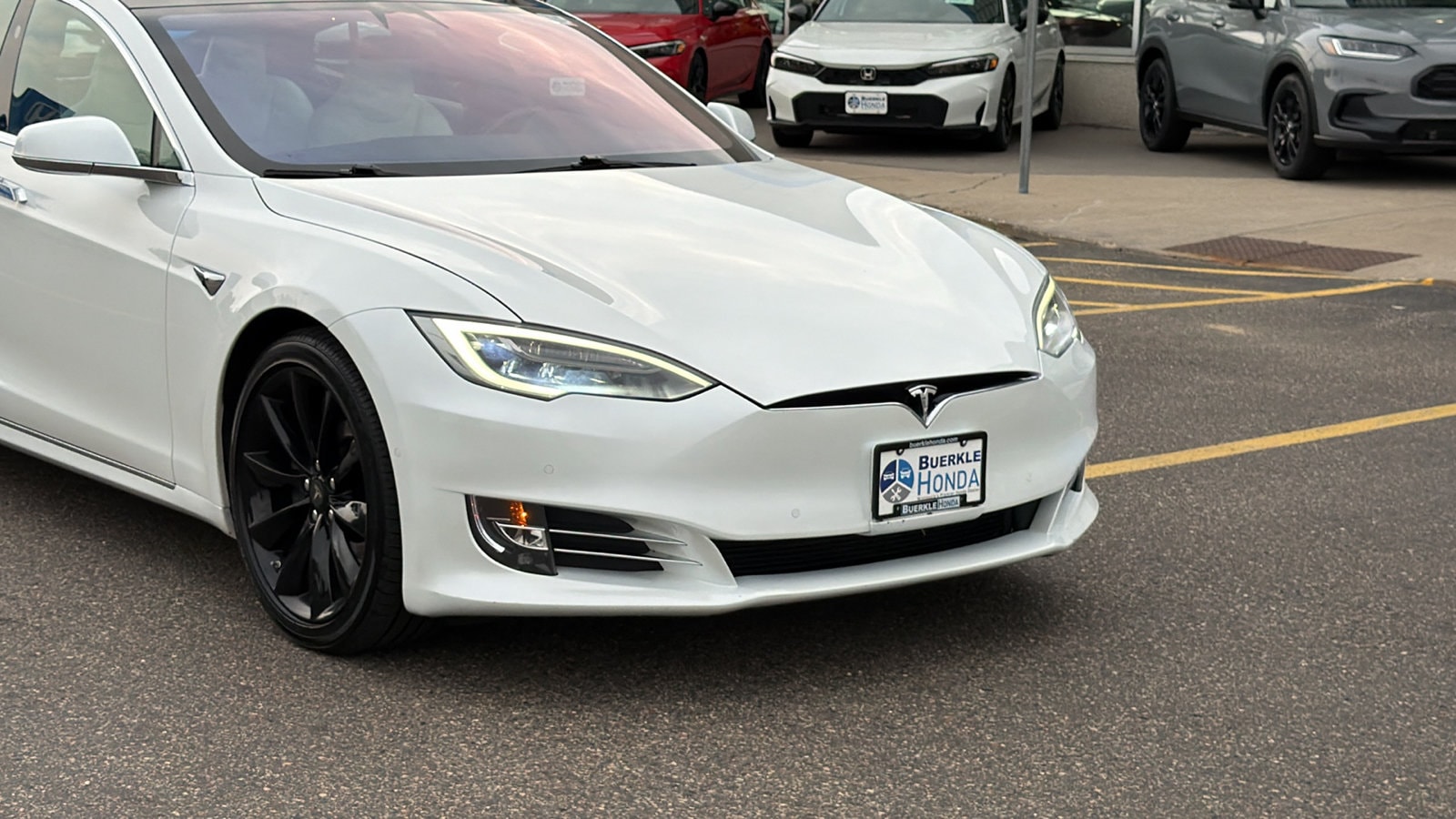 Used 2017 Tesla Model S 75D with VIN 5YJSA1E26HF218575 for sale in Saint Paul, Minnesota