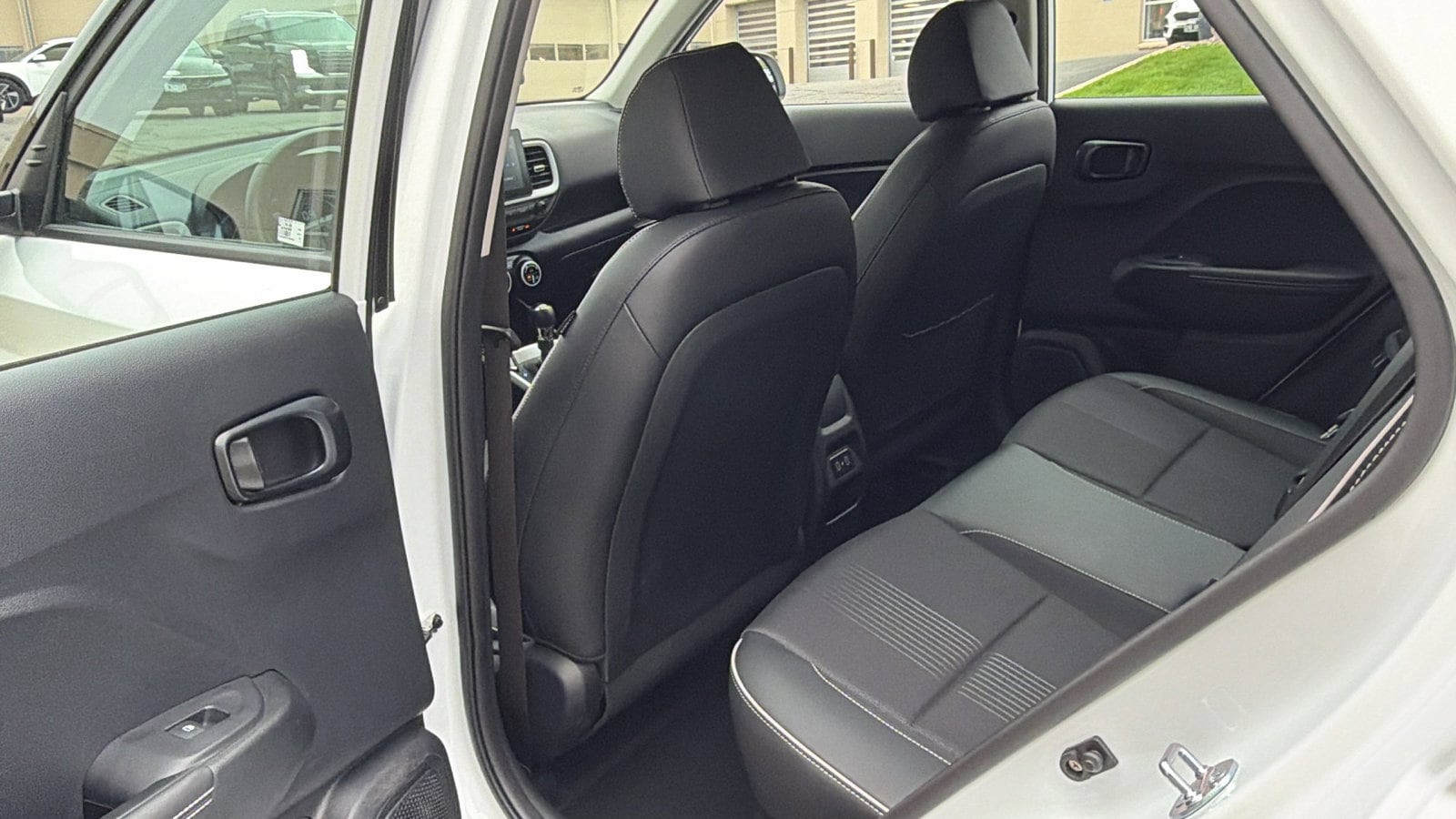 2026 Hyundai Venue SEL - Photo 11